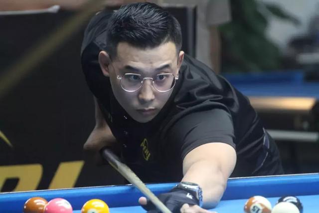 苏超上座人数TOP10：南京奥体占七席，决赛62329人观众创纪录