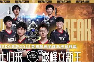 图片报：狼堡想挖多特体育总监凯尔，后者与多特合同到2027年