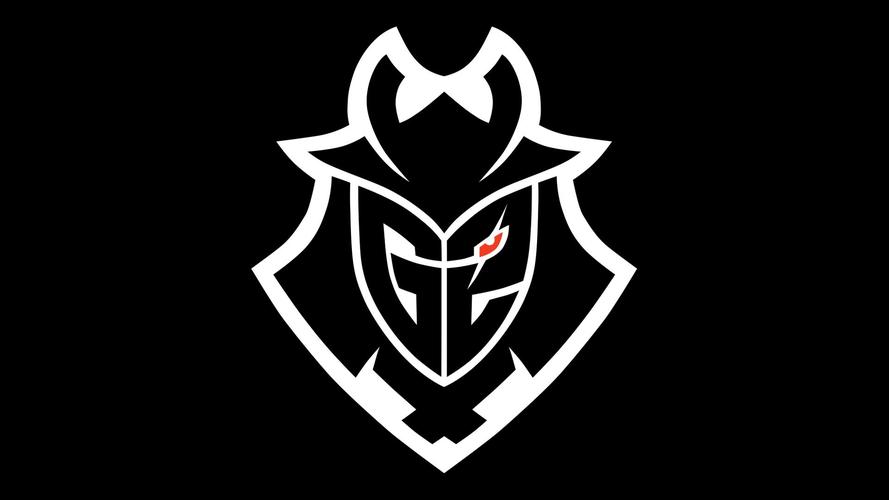 挪威后卫：中场休息时哈兰德让我们多传中，最后奏效了