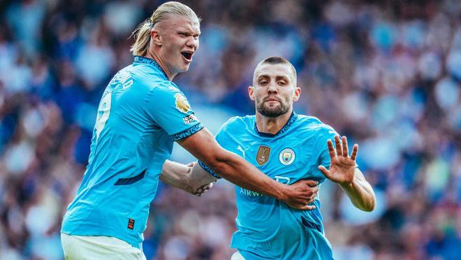 的两位主角 的两位主角