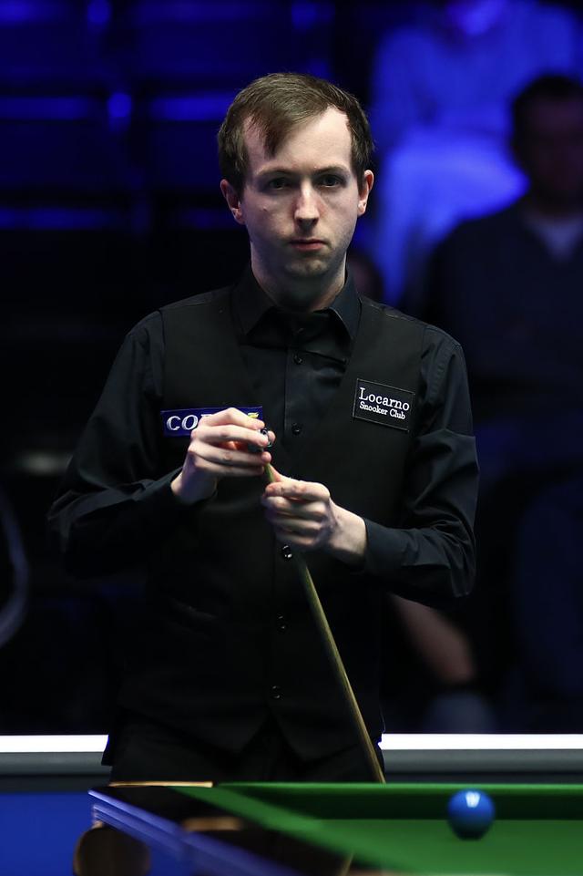 右胜负走向 右胜负走向