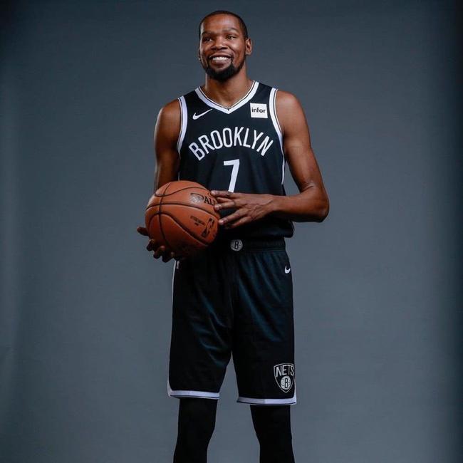 他不仅在进 他不仅在进